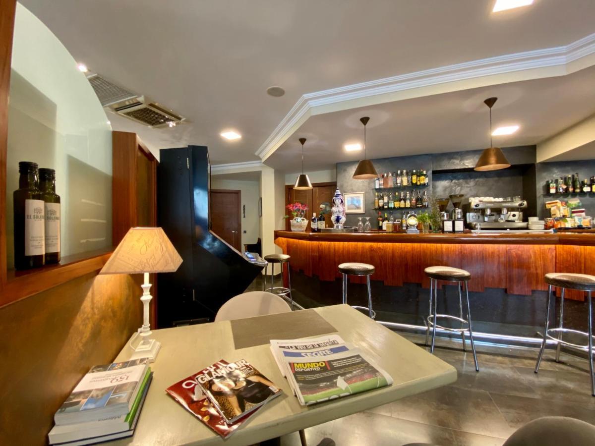 Hostal Bonavista Cervera  Exteriér fotografie