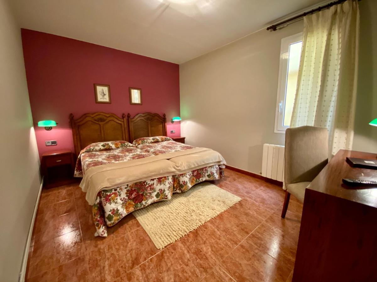 Hostal Bonavista Cervera  Exteriér fotografie